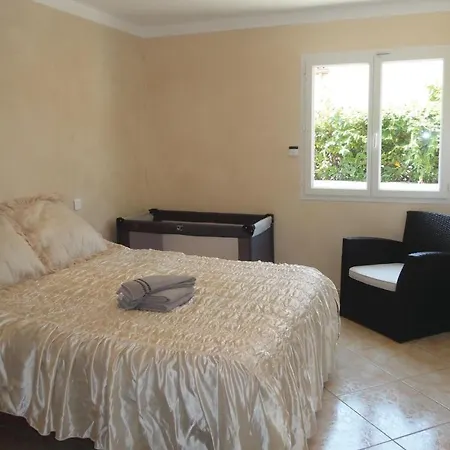 4 Bedroom Cozy In Grau D'agde 別荘 *