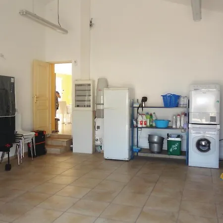 4 Bedroom Cozy In Grau D'agde * Le Grau-dʼAgde