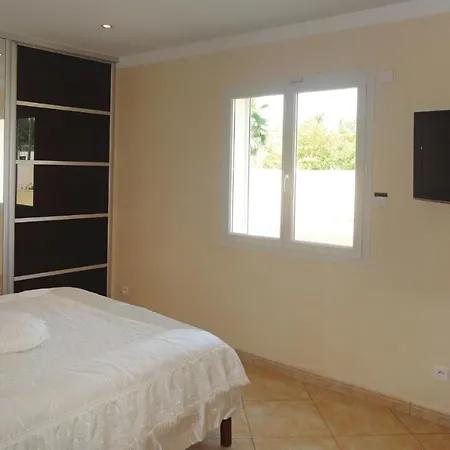 別荘 4 Bedroom Cozy In Grau D'agde