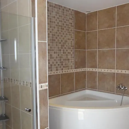 Prázdninový dům 4 Bedroom Cozy In Grau D'agde Le Grau-dʼAgde