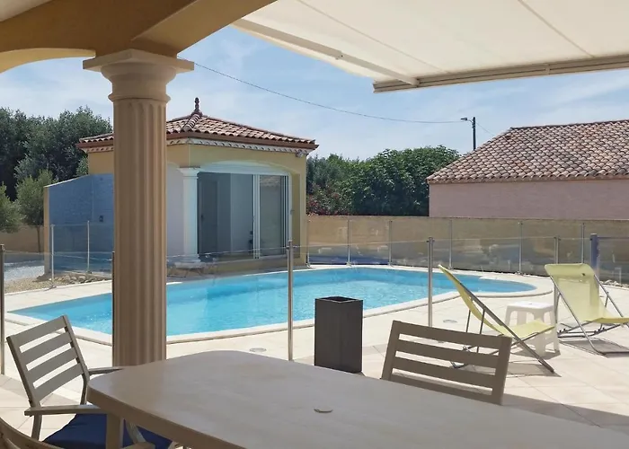 4 Bedroom Cozy In Grau D'agde