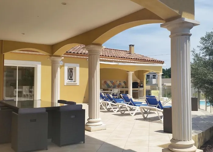 4 Bedroom Cozy In Grau D'agde * Le Grau d'Agde