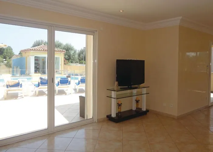 Сasa de vacaciones 4 Bedroom Cozy In Grau D'agde Le Grau d'Agde