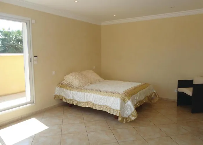 Сasa de vacaciones 4 Bedroom Cozy In Grau D'agde Le Grau d'Agde