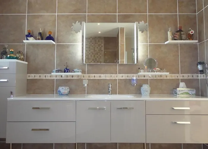 Сasa de vacaciones 4 Bedroom Cozy In Grau D'agde Le Grau d'Agde