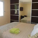 4 Bedroom Cozy In Grau D'agde * Le Grau-dʼAgde
