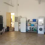 4 Bedroom Cozy In Grau D'agde * Le Grau-dʼAgde