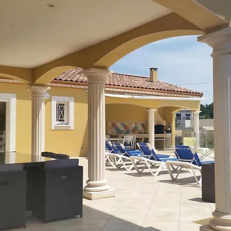 4 Bedroom Cozy In Grau Dagde * Le Grau-d'Agde
