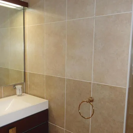 בית נופש 4 Bedroom Cozy In Grau D'agde Le Grau-dʼAgde