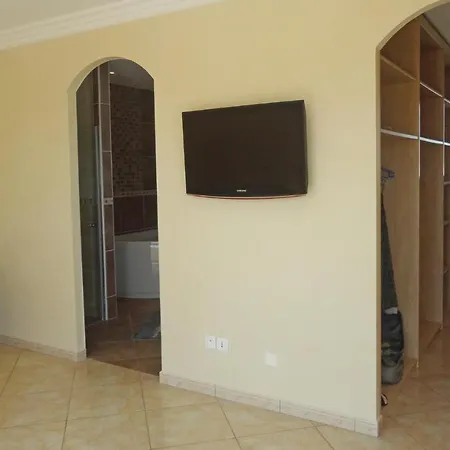 Holiday home 4 Bedroom Cozy In Grau Dagde