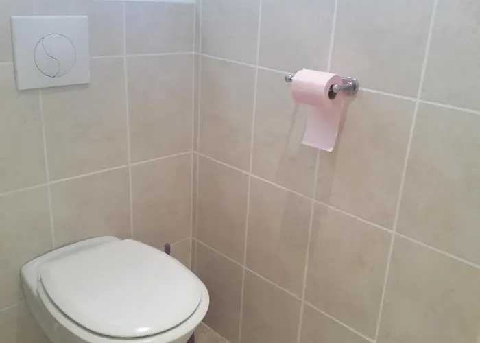 Holiday home 4 Bedroom Cozy In Grau D'agde *